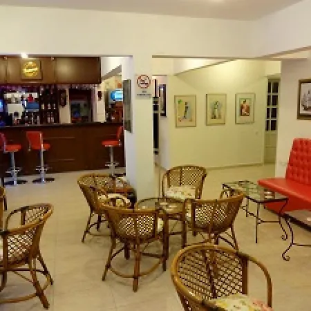 Hotell Pinar 2*
